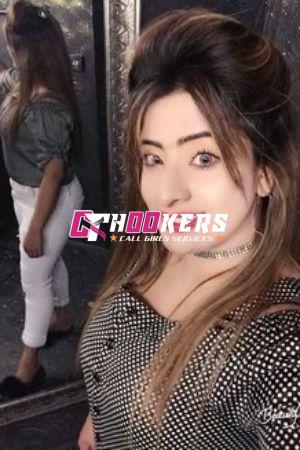 Samina Airhostess calls girl in Agra